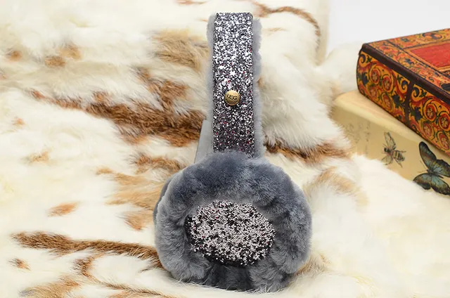 Boné com faixa preto e dourada fluffy faux fur glitter-accented 13