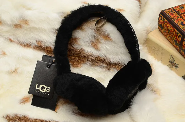 Boné com faixa preto e dourada fluffy faux fur glitter-accented 21