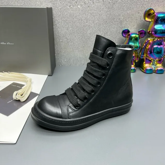 Black High-Top Smooth Leather Upper Ankle Boots 4