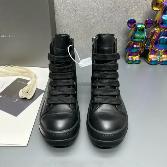 Black High-Top Smooth Leather Upper Ankle Boots 5