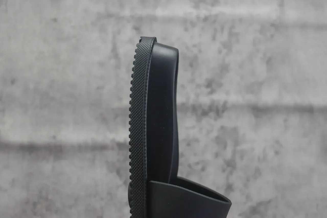 Black Molded Rubber Slide Slipper 4
