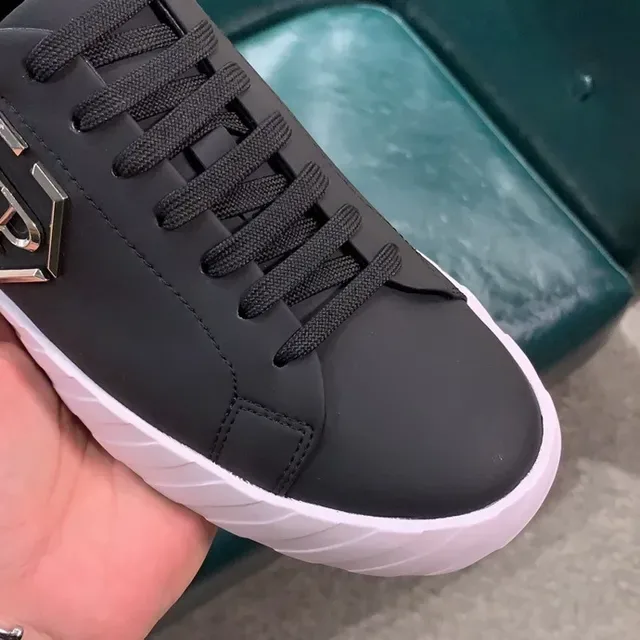 Black White Matte Upper Ribbed Sole Sneakers 9