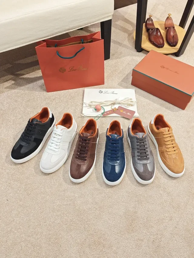 Sneakers lifestyle daim et cuir noir et blanc semelle plateforme panelée 2