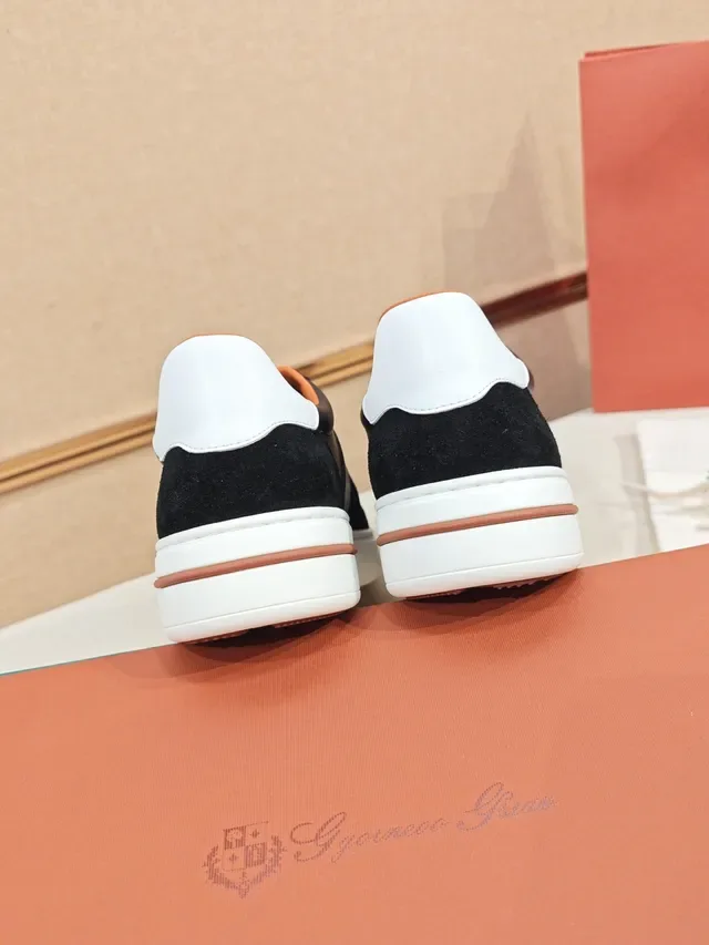 Sneakers lifestyle daim et cuir noir et blanc semelle plateforme panelée 4