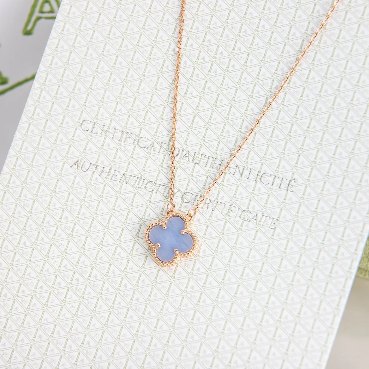 Blue Gold Clover-Shaped Pendant Beaded Bezel Edge Necklace 4