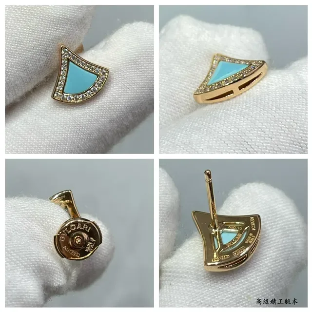 Blue Gold Fan-Shaped Enamel Necklace 3