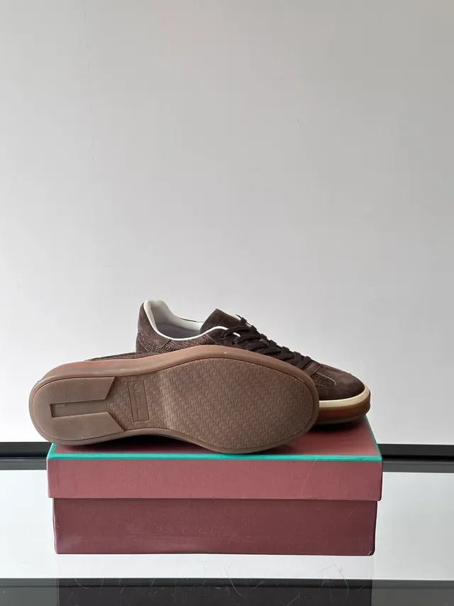 Brown Textured Upper Gum Sole Lifestyle Sneakers 2