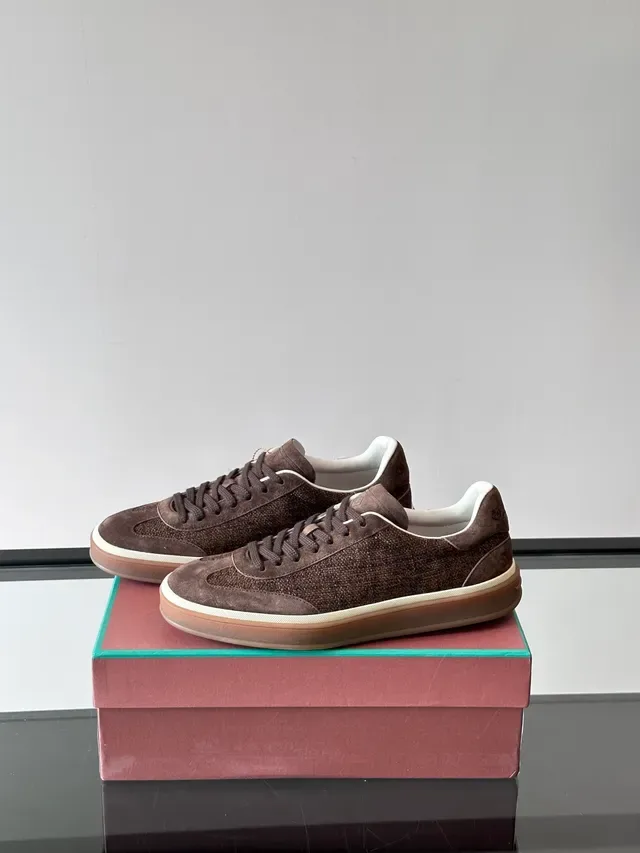 Brown Textured Upper Gum Sole Lifestyle Sneakers 5