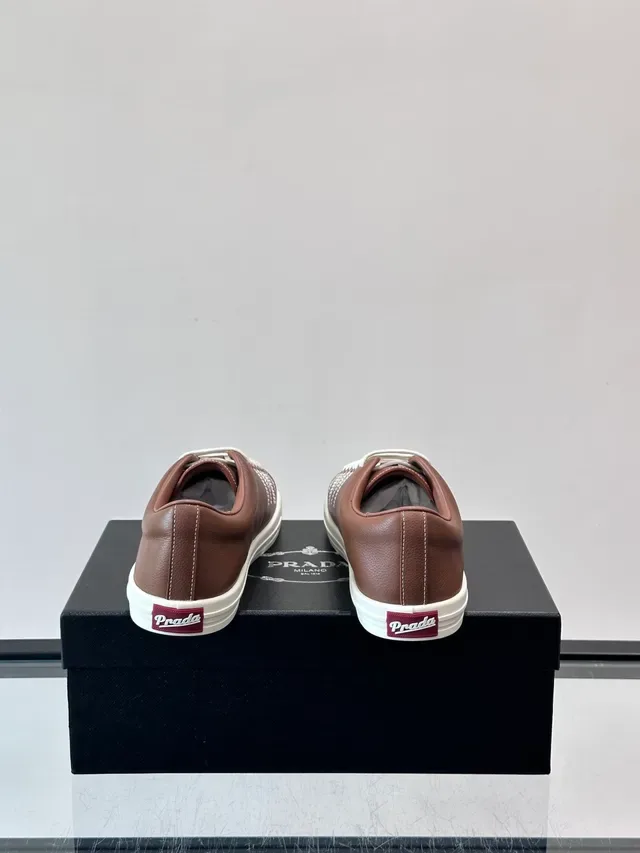Brown White Leather Upper Contrast Stitching Sneakers 3
