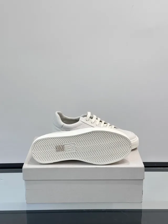Brunello Cucinelli Textured Leather Low-Top Lifestyle Sneakers 3