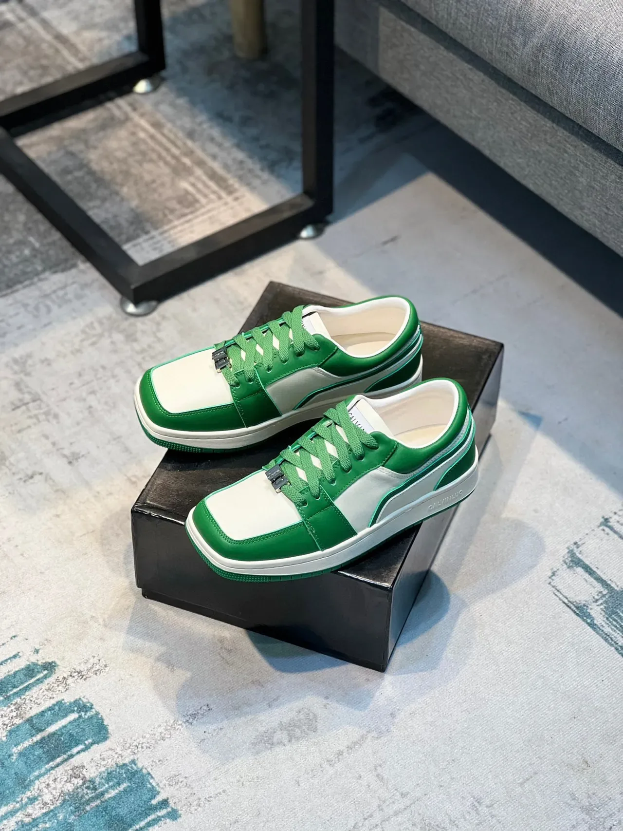 CALVINLUO Green and White Panelled Lifestyle Sneaker 6