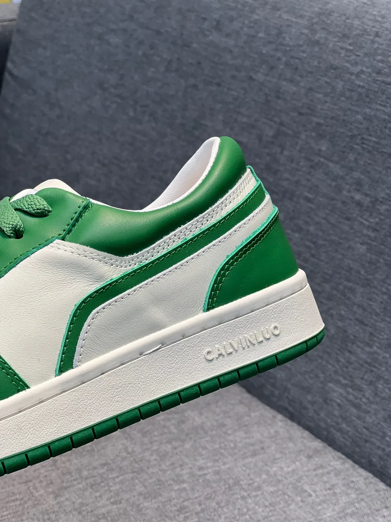CALVINLUO Green and White Panelled Lifestyle Sneaker 7