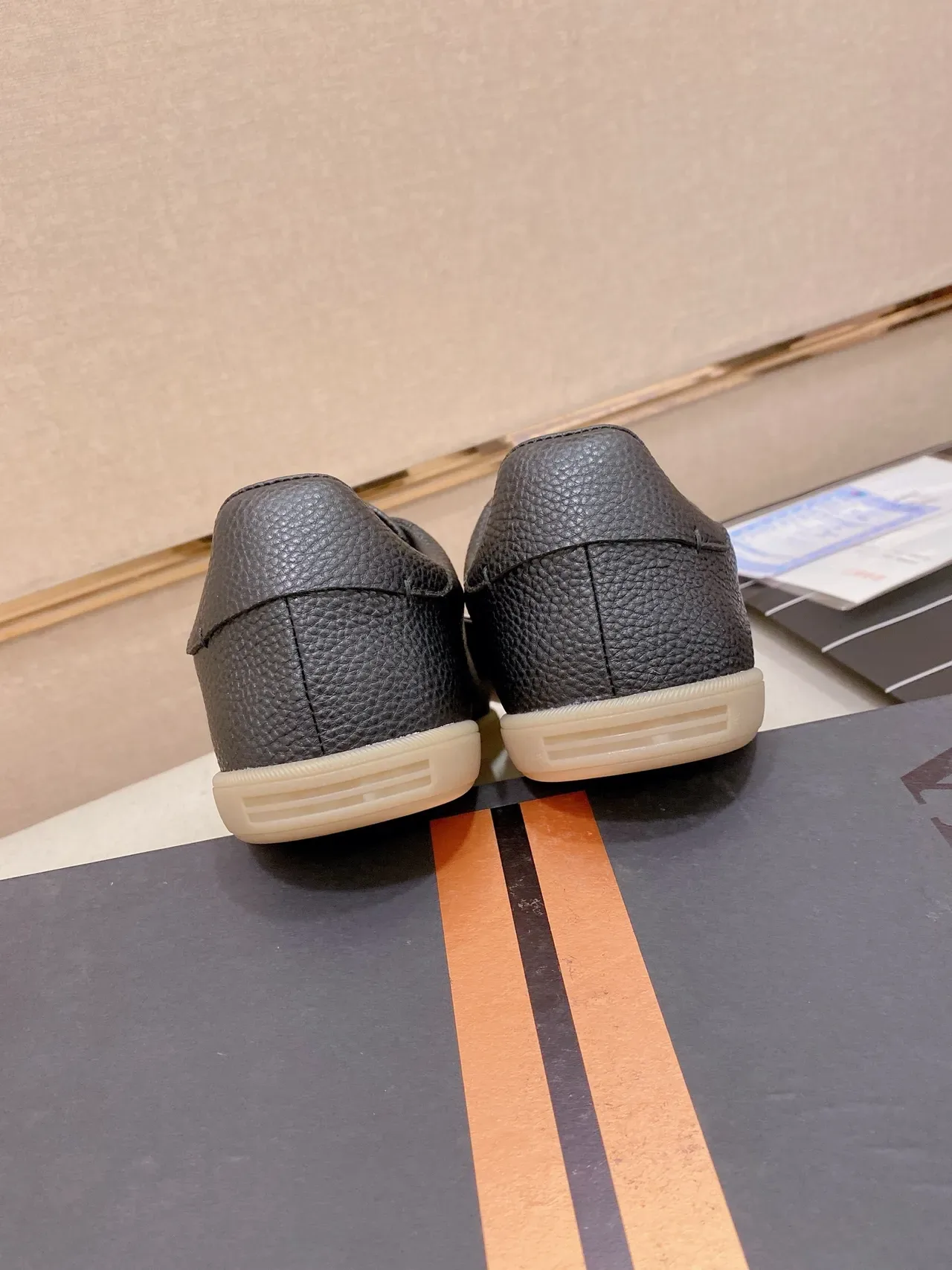 Charcoal Pebbled Leather Low-Top Lifestyle Sneaker 4