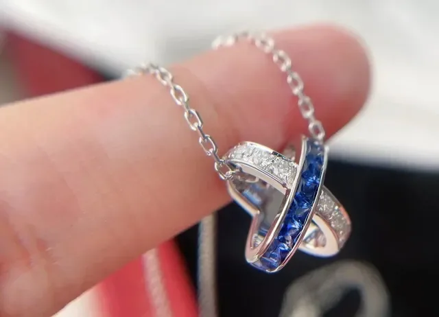 CHAUMET Liens Interlocking X Sapphire and Diamond Pendant Necklace 8