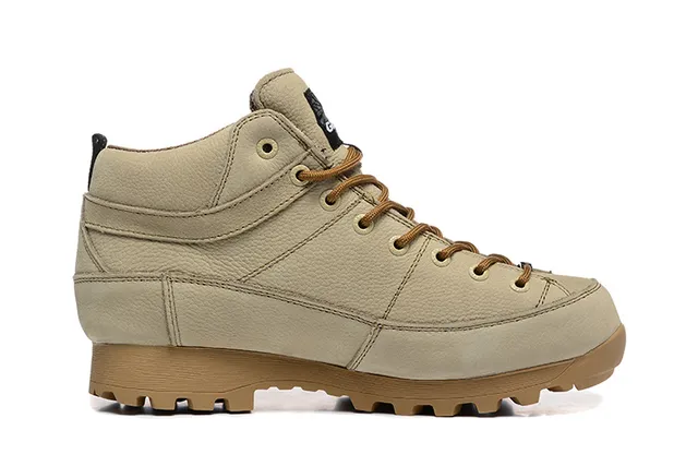 CRISPI Botas de trekking verde oliva com cadarços 15