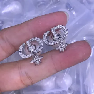Crystal-Encrusted Bee Charm C-Motif Stud Earrings