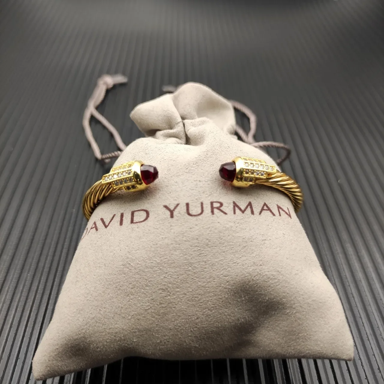 David Yurman Cable Classic Gold Red Twisted Faceted Stone Terminals Bracelet 7