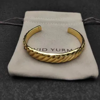 David Yurman Cable, Cuerda Trenzada, Borde Ondulado, Ton Dorado, Brazalete de Puño Abierto