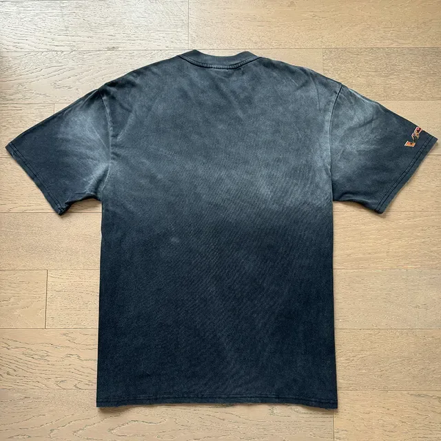 Distressed Acid-Wash Graphic Print T-Shirt 5