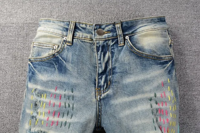 Distressed Patchwork Embroidered Light-Wash Blue Jeans 16