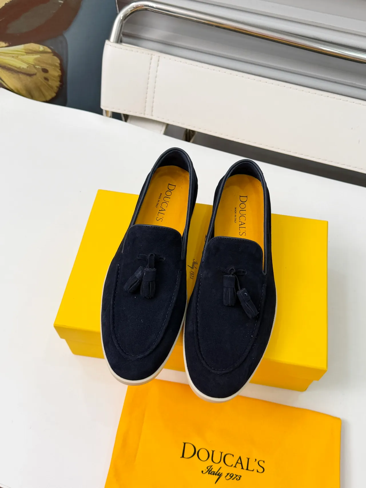 DOUCAI'S Navy Beige Suede Tassel Detail Loafer 5