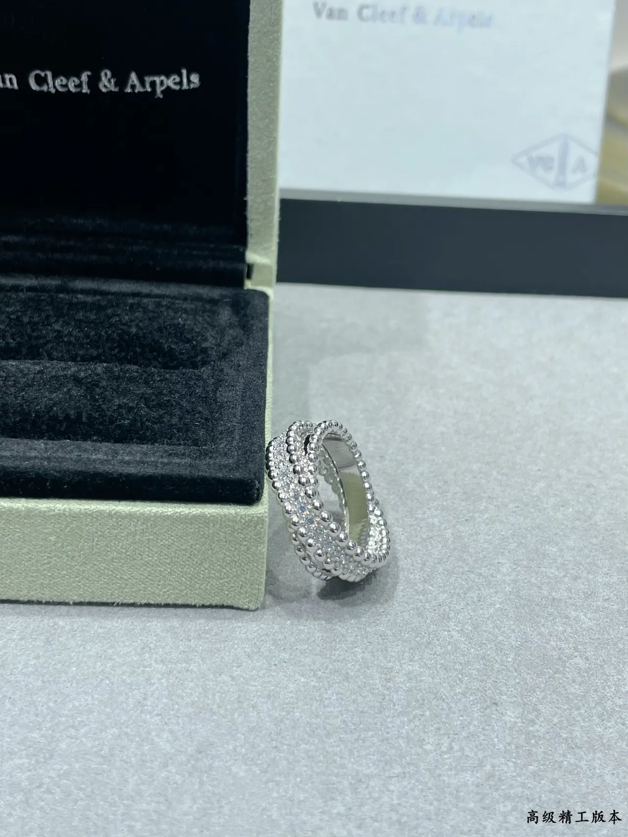 Dual-Tone Beaded Pavé Ring Set Rings 3