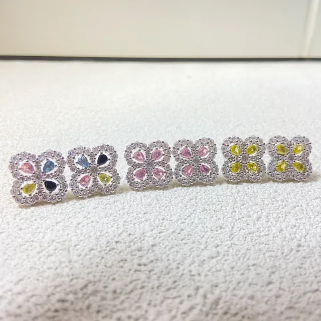 Floral Quatrefoil Pavé-Set Multi-Stone Stud Earrings 4