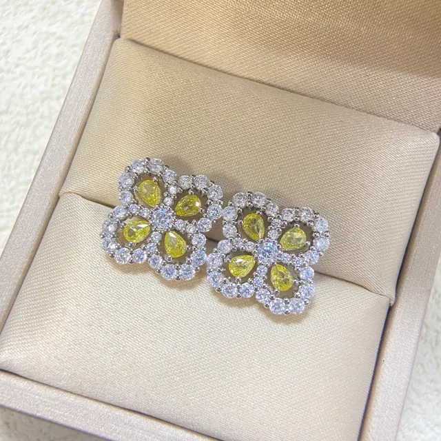 Floral Quatrefoil Pavé-Set Multi-Stone Stud Earrings 9