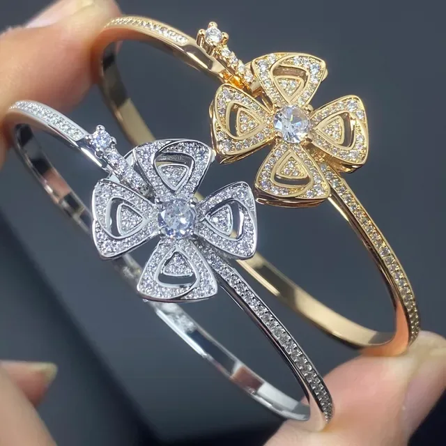 Brazaletes Bangle en tono dorado y plateado con cristales Pavé florales 2