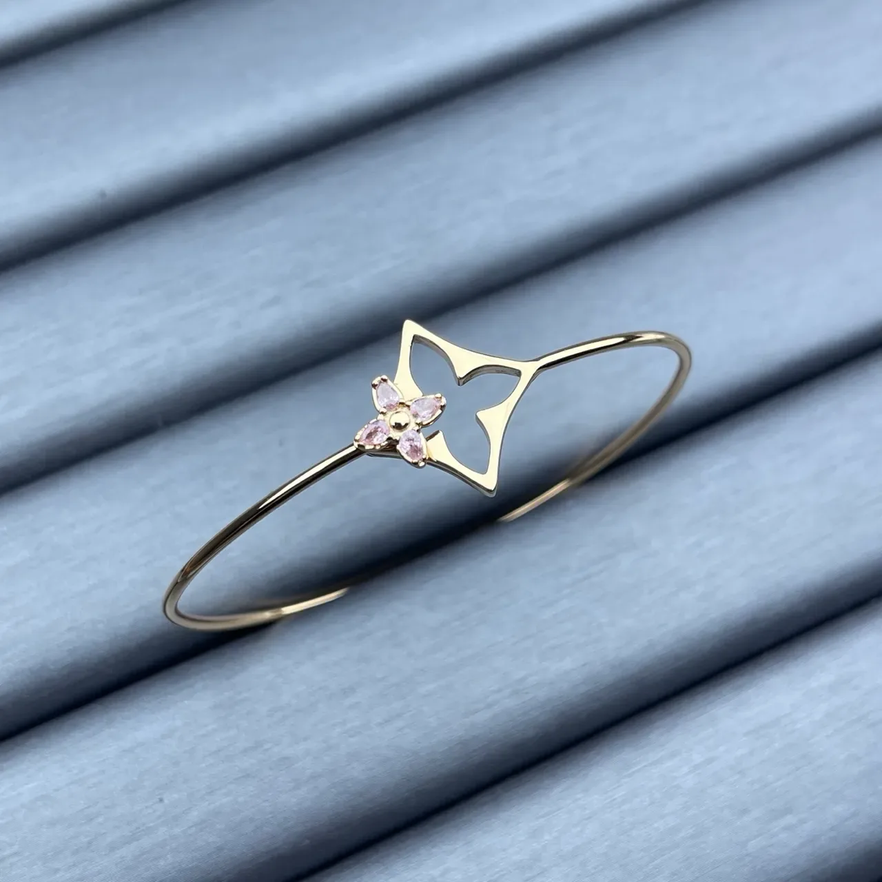 Gold and Silver Tone Star Motif Floral Stone Open Bangle Bracelets 4