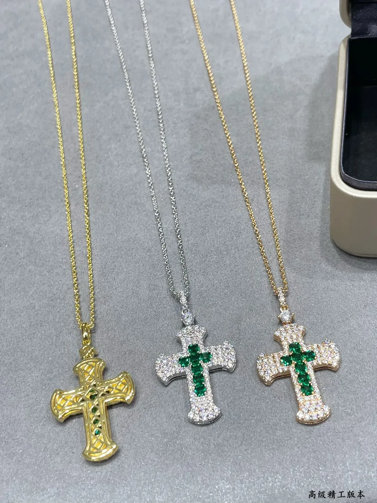 Gold Green Cross-Shaped Pendant Pavé-Set Clear Stones Necklace 6