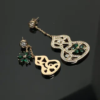 Gold Green Filigree Pavé-Set Clear Stones Earrings