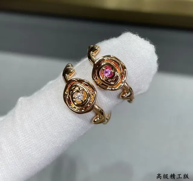 Gold Pink Spiral Floral Motif Ring 7