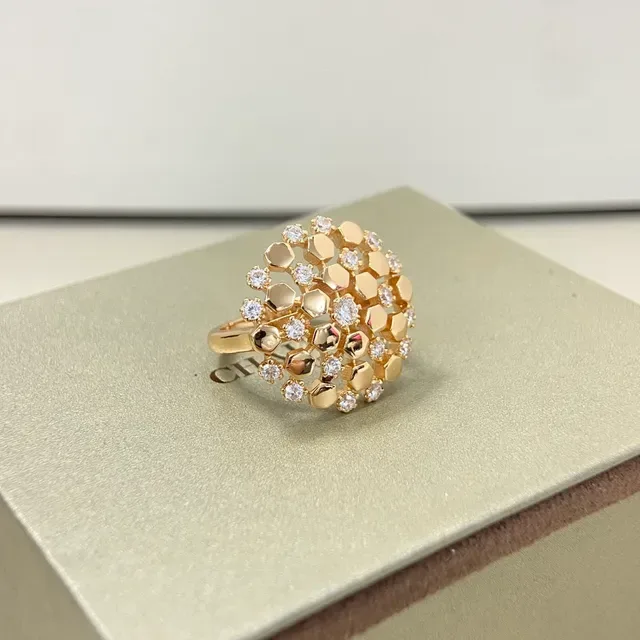 Gold Silver Geometric Honeycomb Motif Pavé Crystal Setting Brooch 6