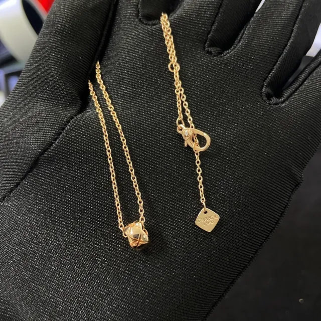 Gold Silver Geometric Knot Pendant Cable Chain Necklace 4