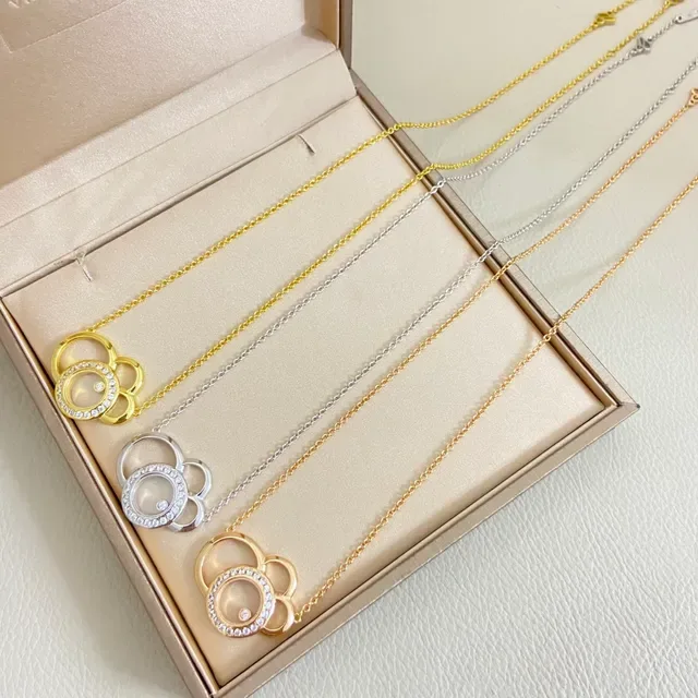 Gold Silver Interlocking Ring Pendant Pave-Set Crystals Necklace 2