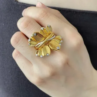 Gold Silver Multi-Leaf Sculptural Ribbed Texture Ring