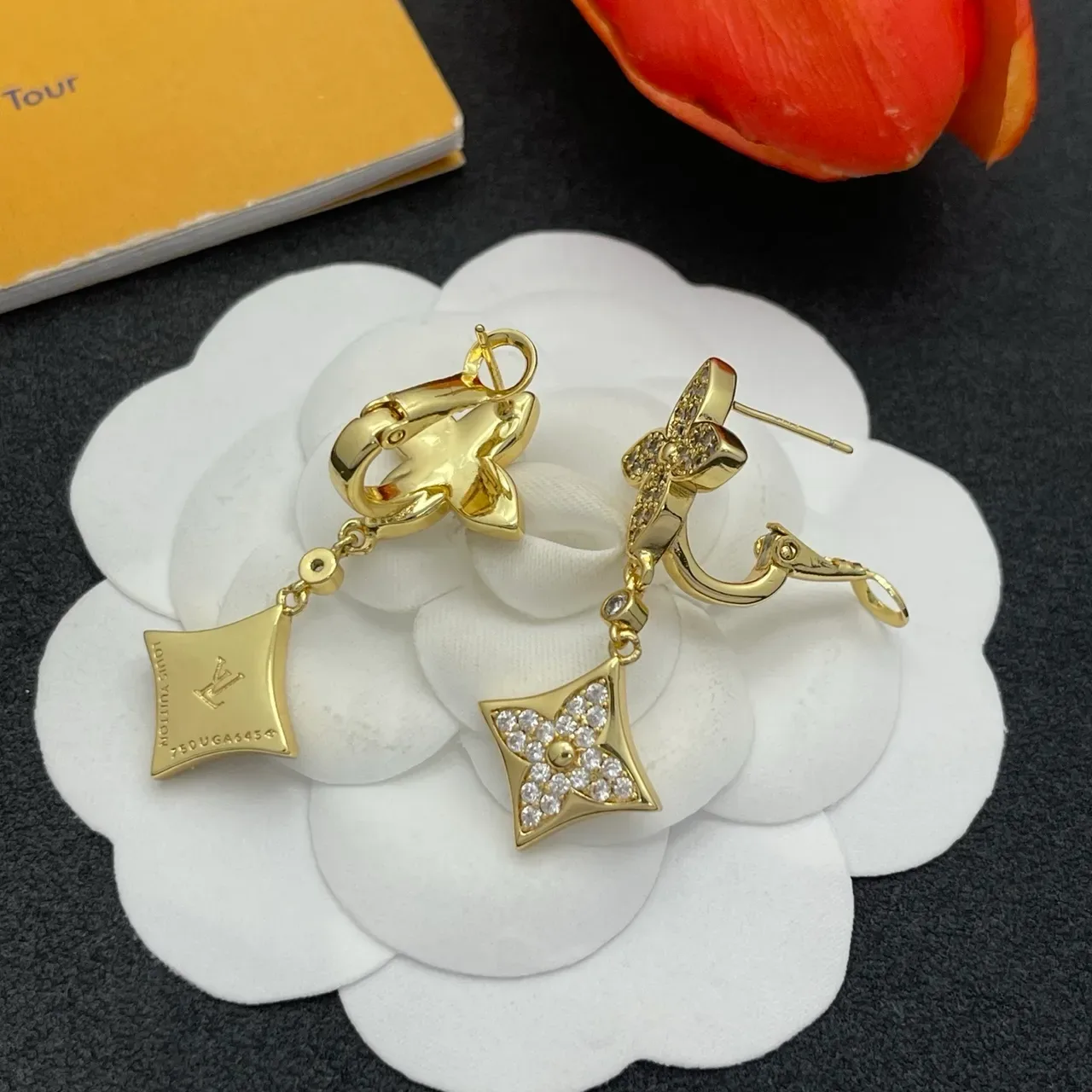 Gold Silver Pavé-Crystal Jewelry 5