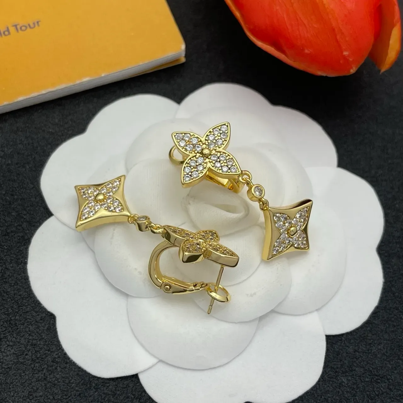Gold Silver Pavé-Crystal Jewelry 6