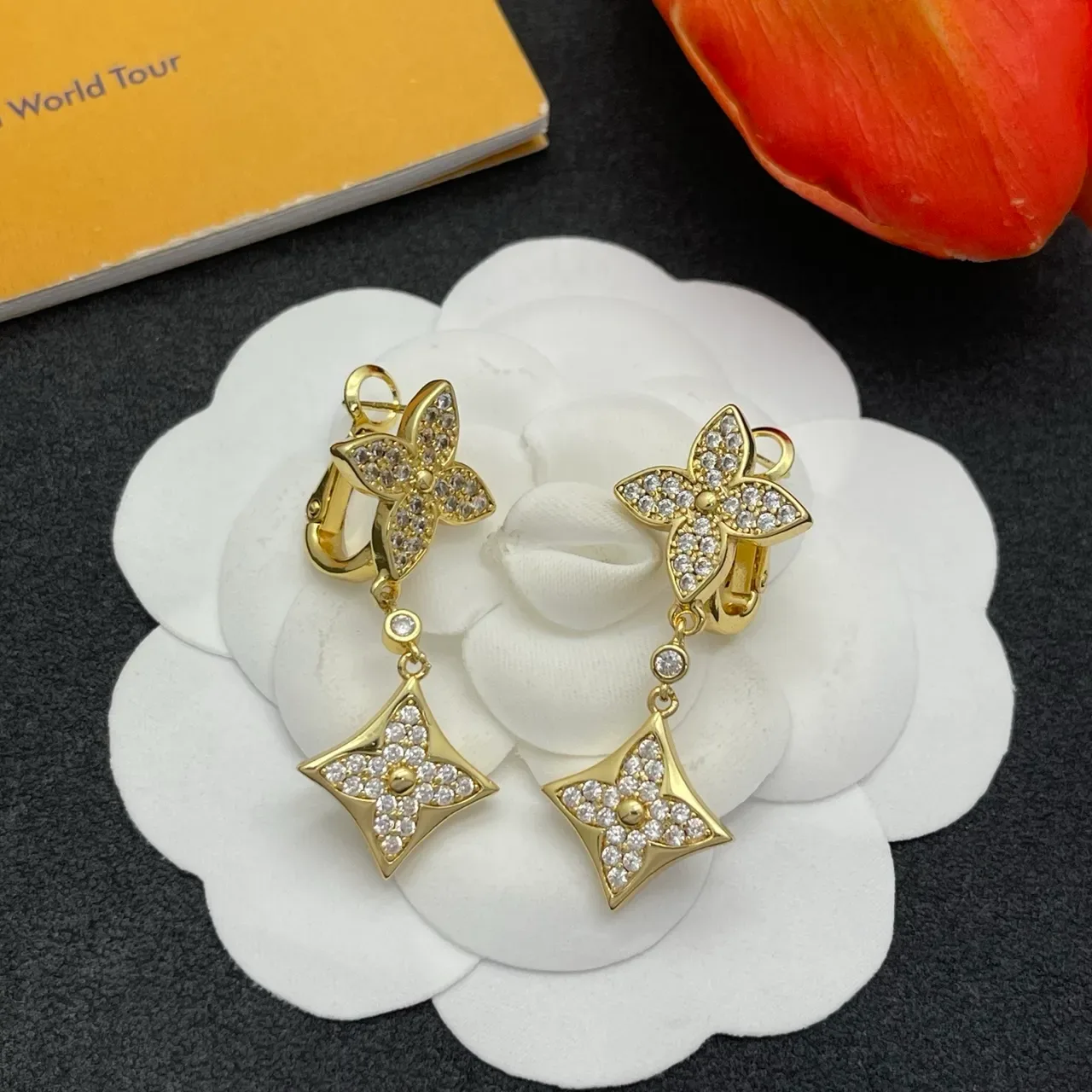Gold Silver Pavé-Crystal Jewelry 8