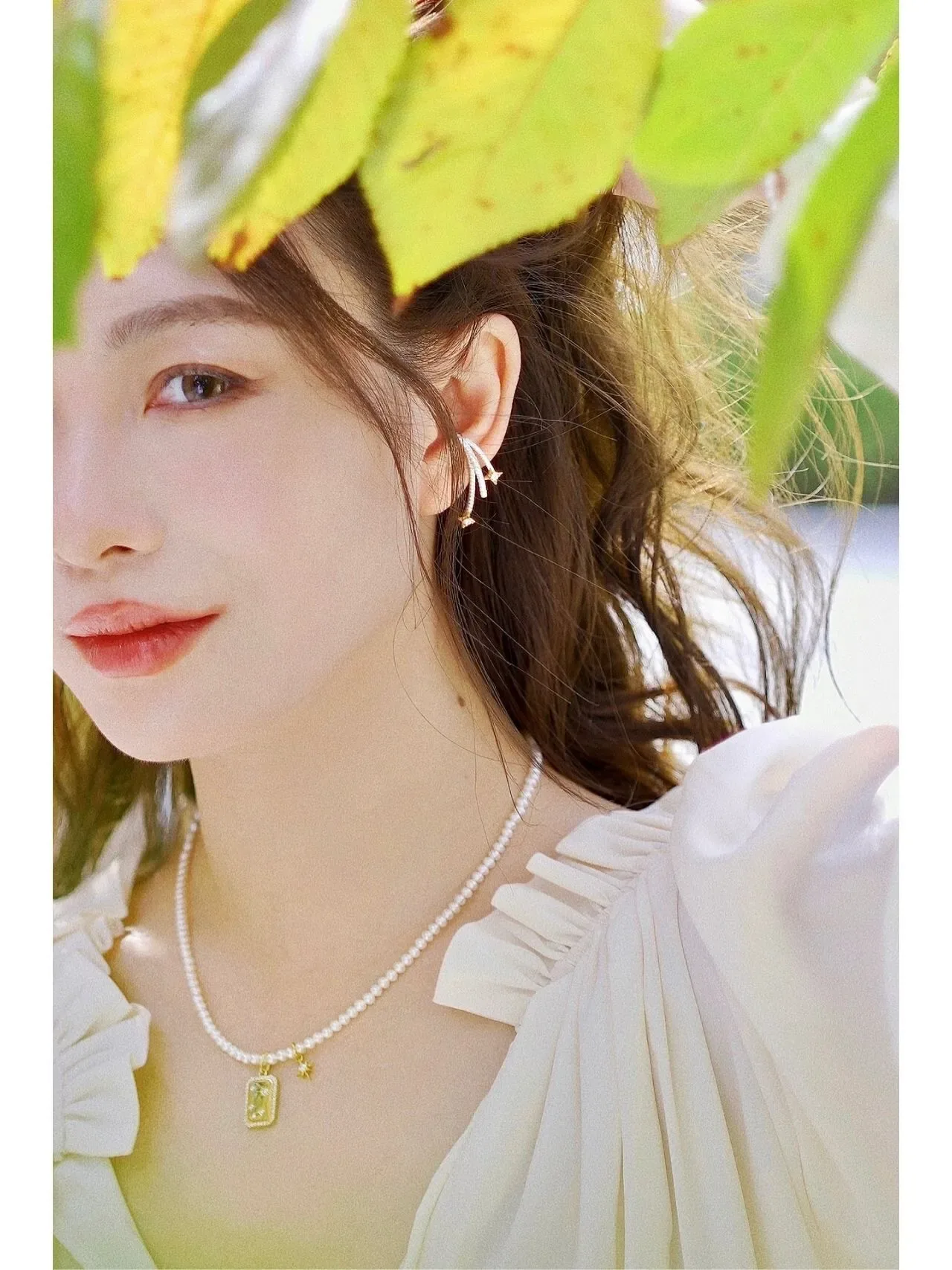 Gold Silver Star-Shaped Dual-Tone Metal Earrings 2
