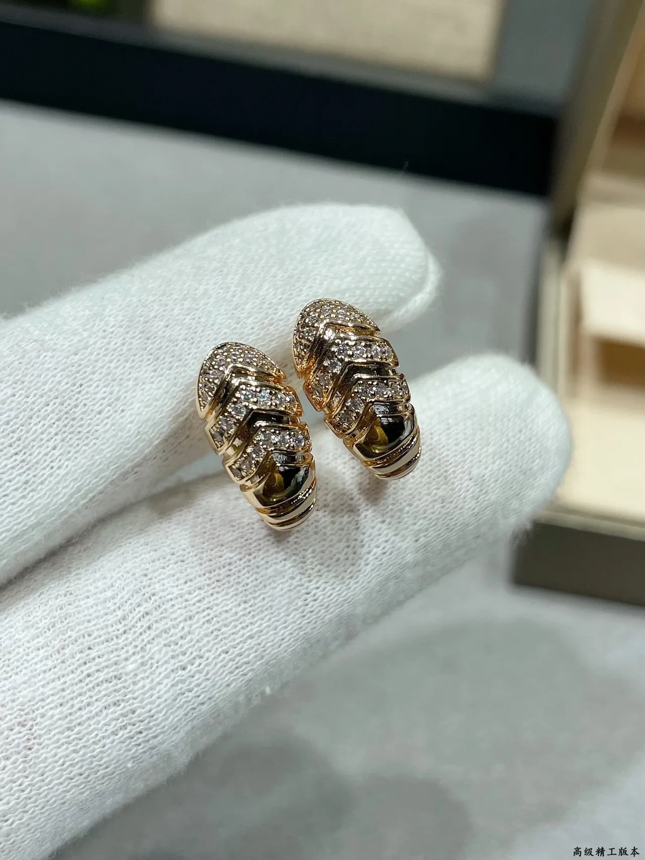 Gold Silver Textured Band Pavé-Set Stones Earrings 5