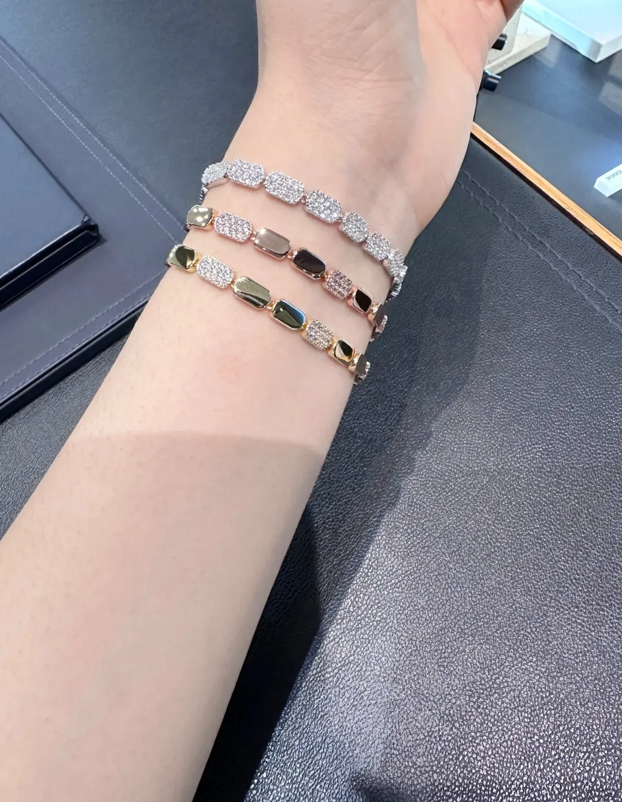 Gold-Tone Alternating Pavé and Smooth Link Bracelet 2