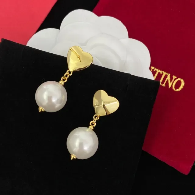 Gold-Tone Faceted Heart Pearl Drop Earrings 2