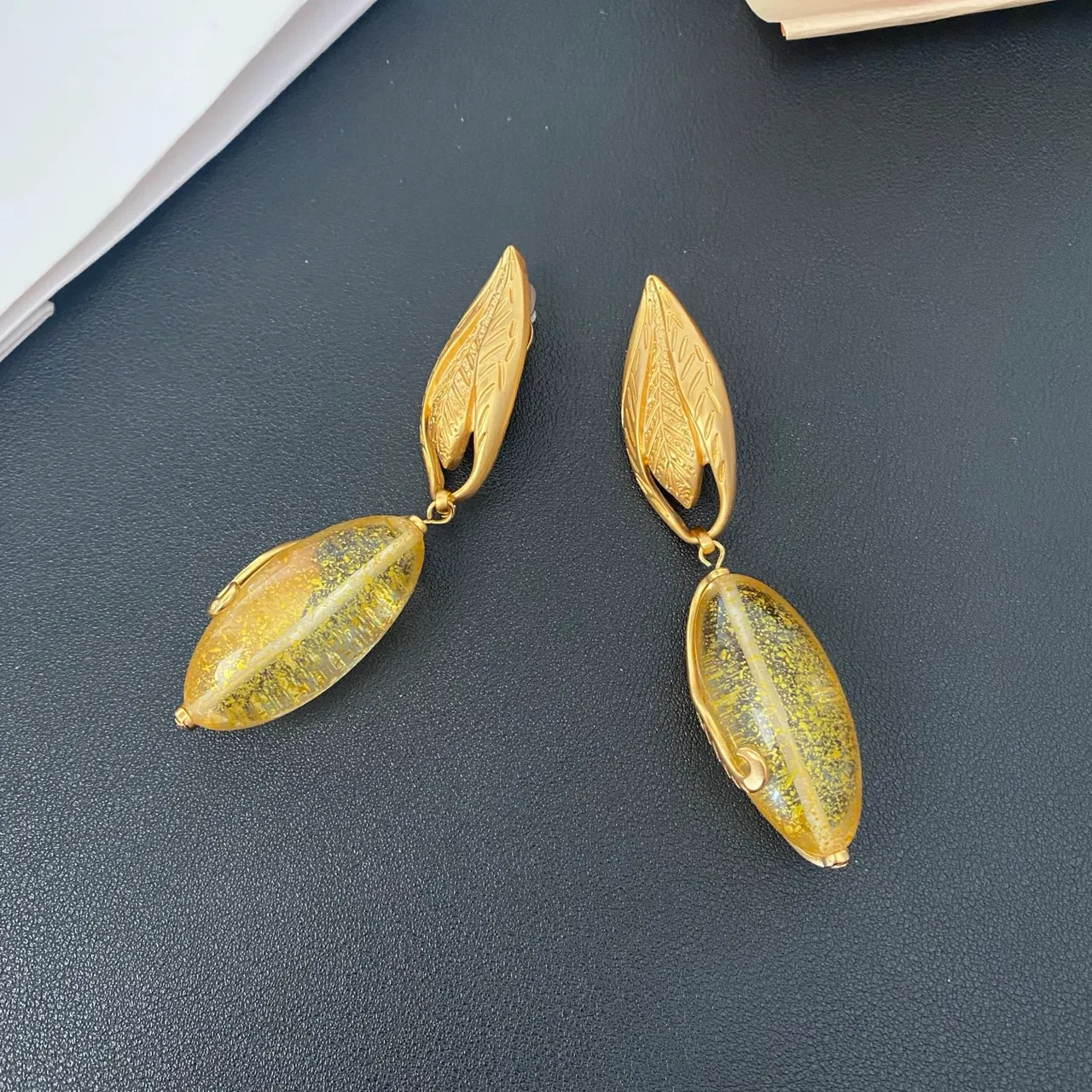 Gold-Tone Leaf Top Amber Resin Drop Earrings 3