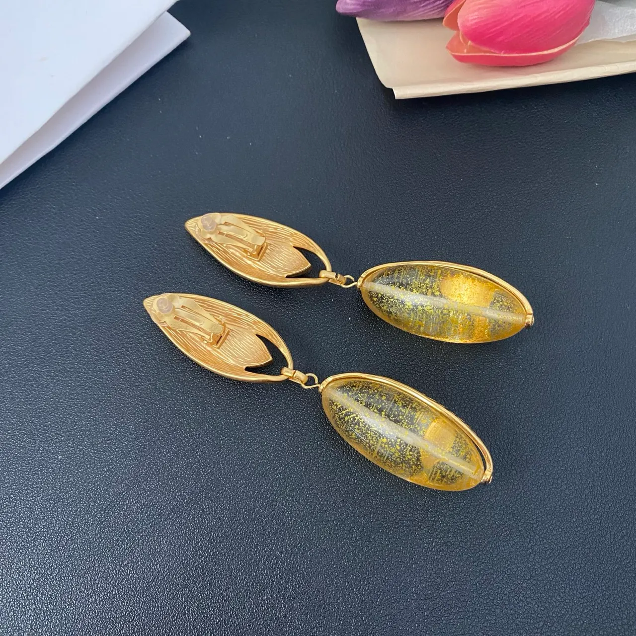 Gold-Tone Leaf Top Amber Resin Drop Earrings 5