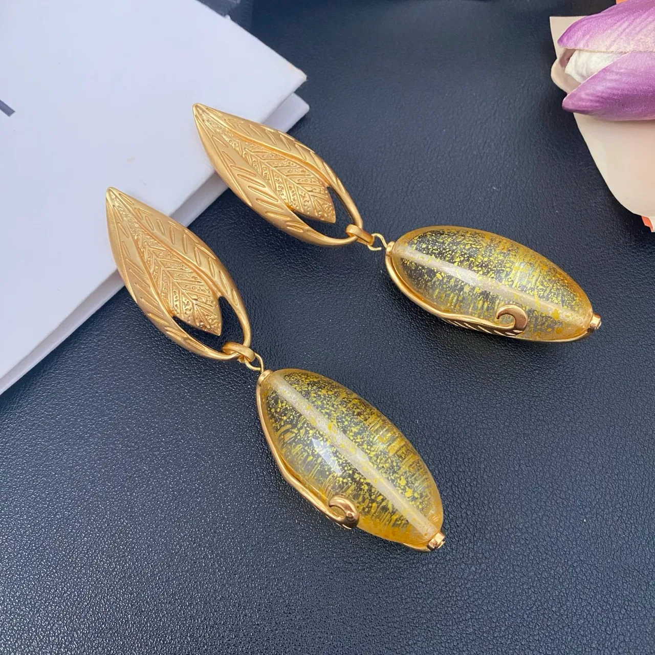 Gold-Tone Leaf Top Amber Resin Drop Earrings 7