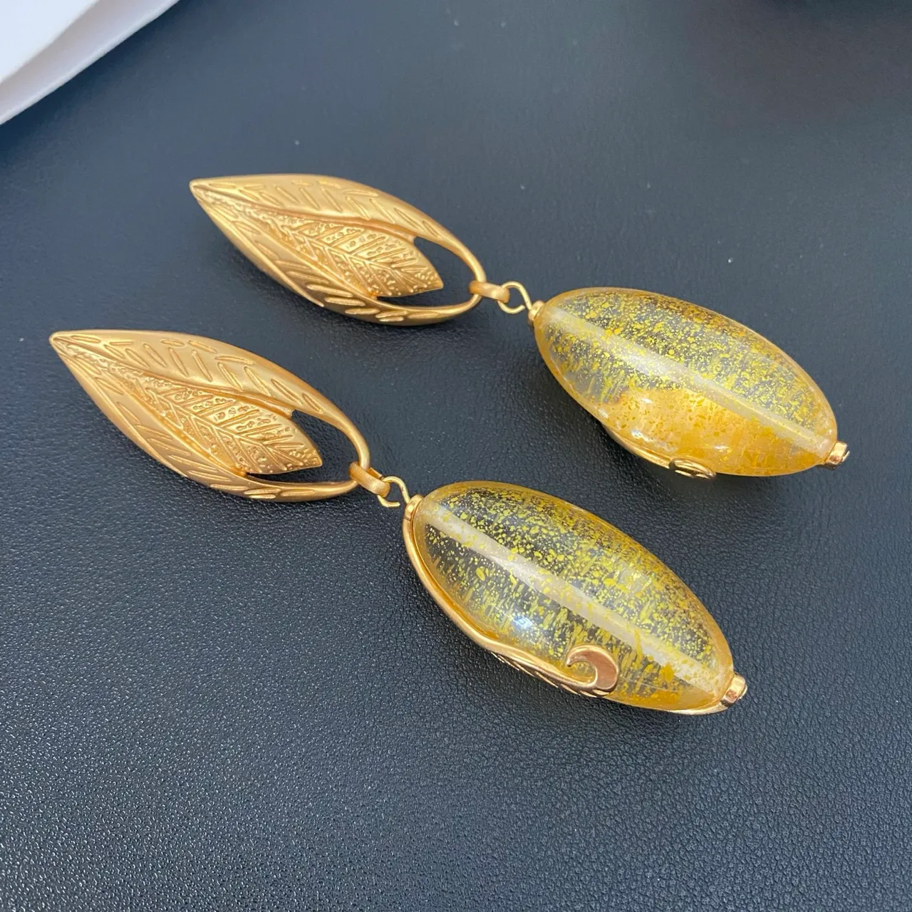 Gold-Tone Leaf Top Amber Resin Drop Earrings 8