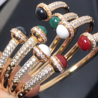 Braceletes de Bangle em Tom Dourado com Cristais Pavé, Cabochon de Gemas, Multi-Pedras