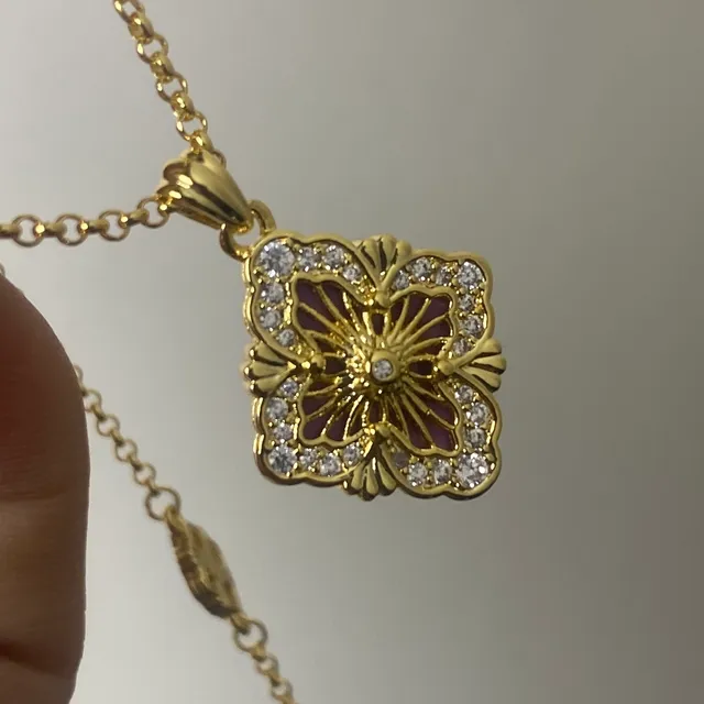 Gold-Tone Purple Enamel Flower Quatrefoil Pendant Necklaces 2